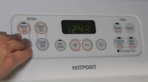 Set Oven to Broil on High Video stock 50381091