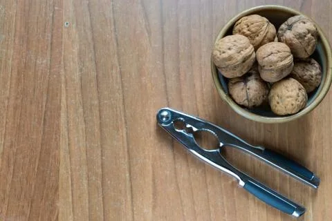 Set of some nuts and a nutcracker Foto stock