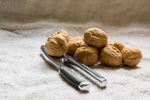 Set with some walnuts and a nutcracker Stock-Fotos