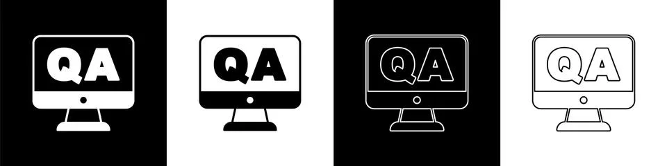 Set Speech bubbles with Question and Answer icon isolated on black and white Illustrazione stock