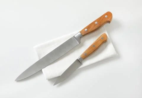 Set of two sharp pointed tip kitchen knives Foto stock