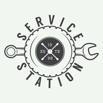 Set of vintage mechanic labels, emblems and logo. Vector illustration Иллюстрация
