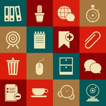 Set Web camera, Speech bubble chat, Paper clip, World map made from speech 스톡 일러스트