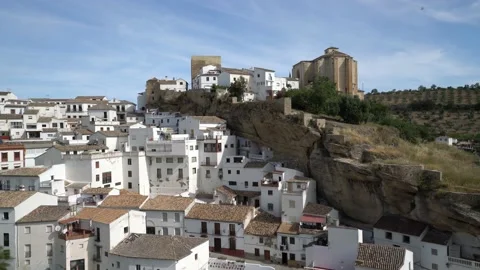 Setenil de las Bodegas, Provice of Cadiz, Andalusia, Spain. Stockbeeldmateriaal 160076955