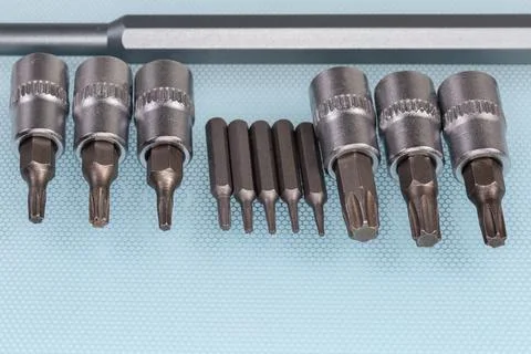 Sets of interchangeable torx bits for screwdriver and mini screwdriver Foto stock
