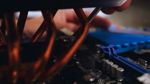 Setting up cooler to CPU processor at motherboard. 3840x2160 스톡 동영상 66583743