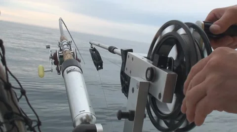 Setting up downrigger Vídeo Stock 40493393