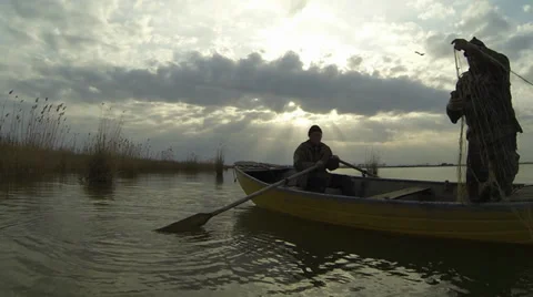 Setting fishing nets Stock Footage 36783546