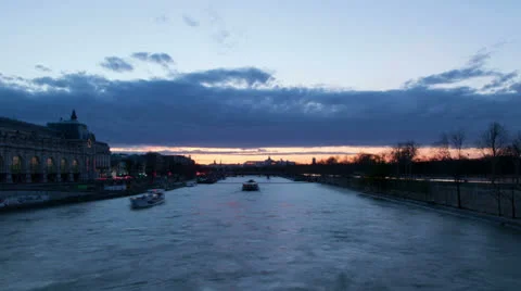 Setting Sun on 'La Seine' in Paris Stock Footage 23857634