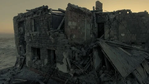 The setting sun over the ruins Video stock 126896244