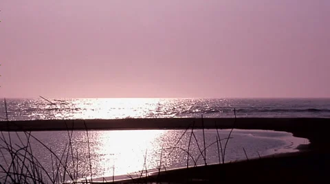 Setting Sun on the Pacific Ocean Coast in Oregon Stock-Footage 38602569