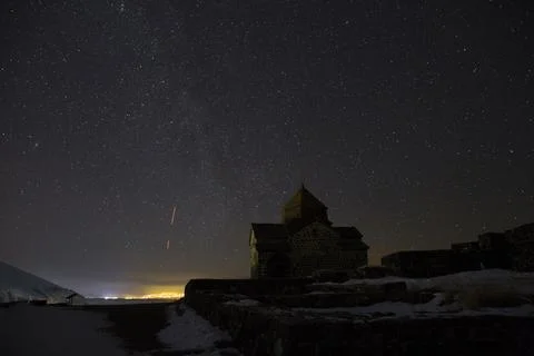 Sevanavank on the background of the night starry sky. Foto stock