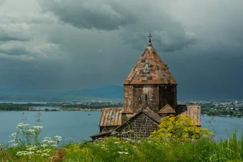 Sevanavank Monastery, located on a peninsula on the shore of Lake Sevan. 스톡 사진