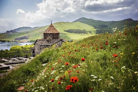 Sevanavank, a monastic complex  at the northwestern shore of Lake Sevan Foto stock