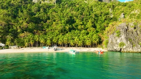 Seven commandos beach , Palawan, Philippines. Stock-Footage 330130256