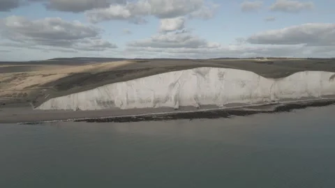 Seven Sisters - Cliff - Pivot 4 Video stock 303270447
