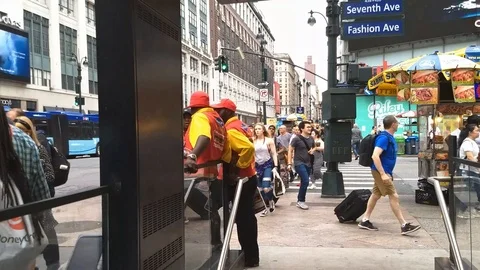 Seventh and 34th Manhattan Time Lapse Stock-Footage 110741869