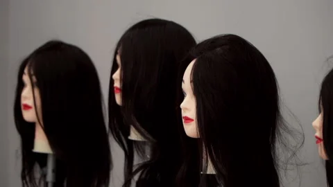 Several mannequin heads for practice 스톡 동영상 164106647