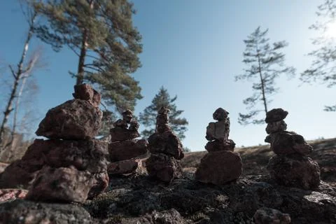 Several miniature stone pyramids in close-up Stock-Fotos