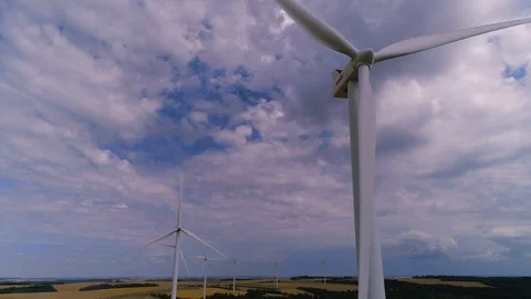 Several wind turbines 库存影片 94988438