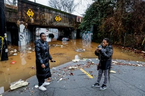 Severe storm front dumps more that four inches of rain on metro Atlanta area, US Fotos Stock