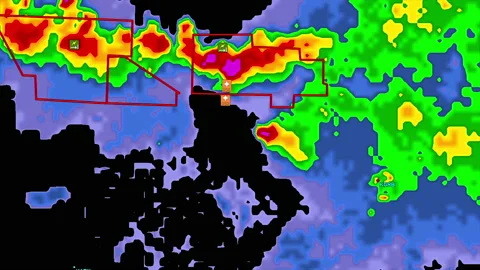 Severe storms with tornado warning and lightning on severe weather radar screen Vídeo Stock 158018024