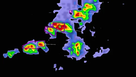 Severe storms with tornado warning and lightning on severe weather radar screen Vídeo Stock 158658038