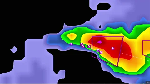 Severe storms with tornado warning and lightning on severe weather radar screen Vídeo Stock 158660874