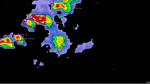 Severe Thunderstorms with tornado warning on severe weather radar screen Vídeo Stock 158589584