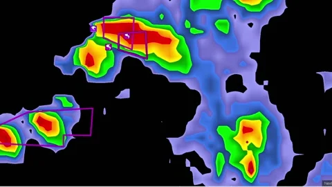 Severe Thunderstorms with tornado warning on severe weather radar screen Vídeo Stock 158589664