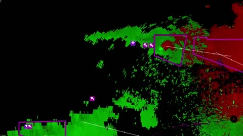 Severe Thunderstorms with tornado warning on severe weather radar screen Vídeo Stock 158589736