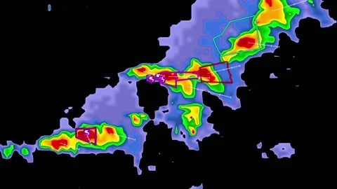 Severe Thunderstorms with tornado warning on weather radar screen Vídeo Stock 158589513