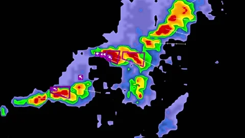 Severe Thunderstorms with tornado warning on weather radar screen Vídeo Stock 158589566
