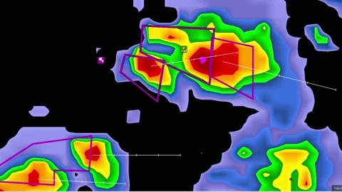 Severe Thunderstorms with tornado warning on weather radar screen Vídeo Stock 158589650
