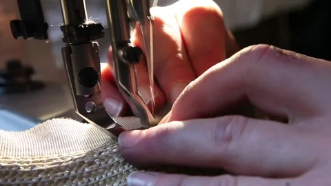 Sewing machine in slow motion Video stock 81972072