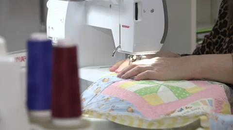 Sewing mashine and hands Stock Footage 36738328