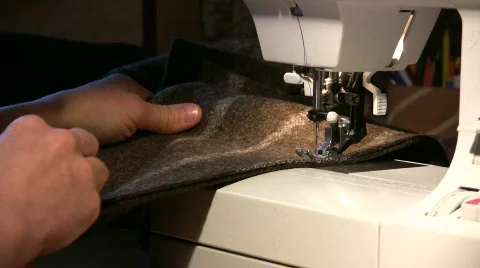 Sewing on a sewing machine Stock-Footage 542859