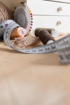 Sewing Threads on the Background of the Storage Box. Tailor Concept. Copy Spa Foto stock