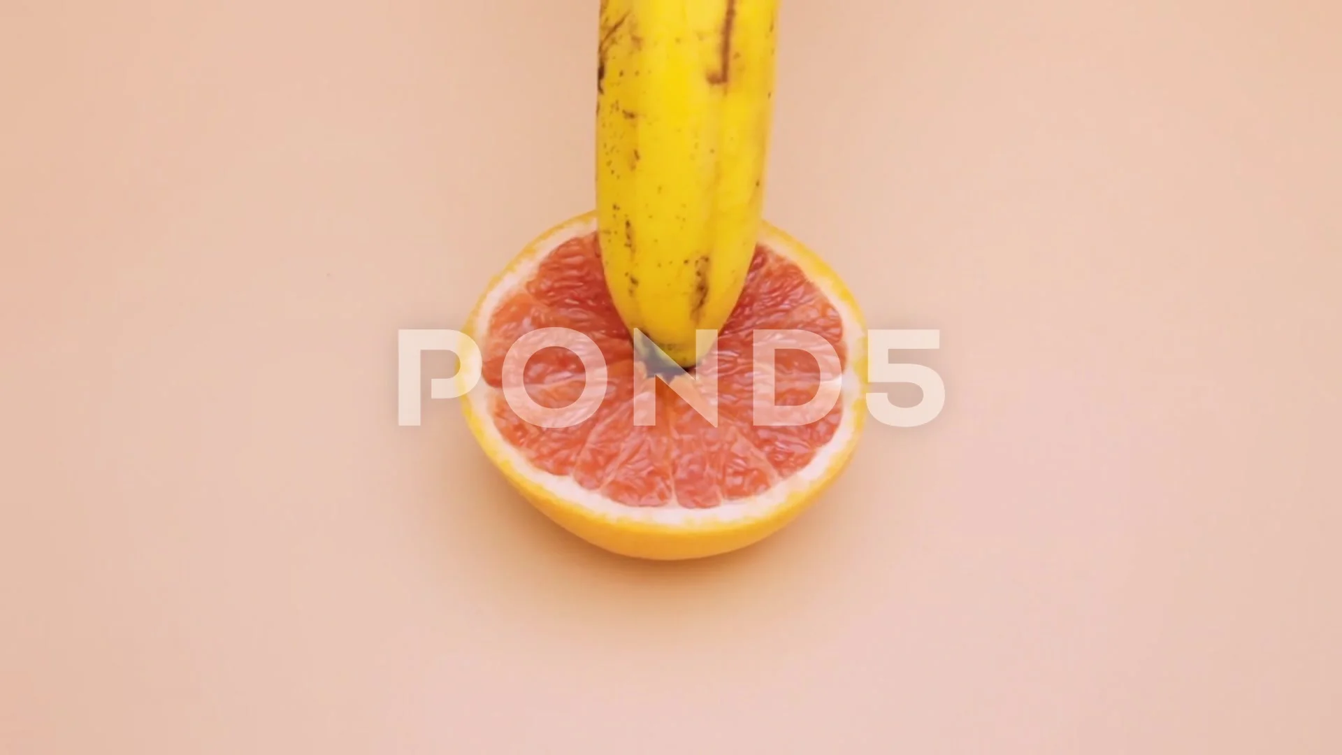 Sex grapefruit banana honey cream play | Stock Video | Pond5