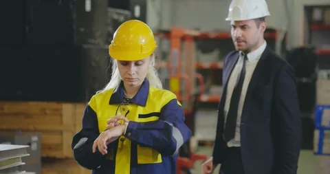 Sexual harassment at work Video stock 112057168