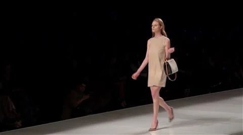 Әйелдер үшін анальды секс қуанышы