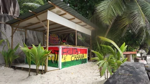 Seychelles Beach Bar 1 Vidéo 196580038