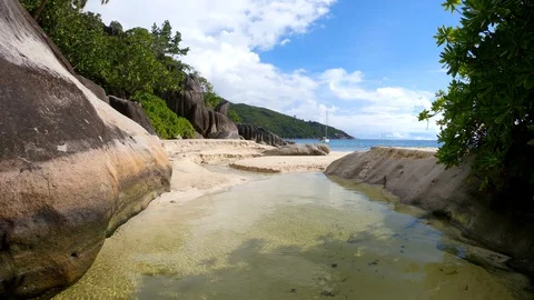 Seychelles beach stream 動画素材 129408442