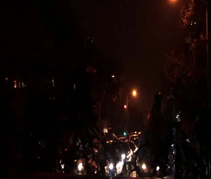 SF Critical Mass Bikes in Front of Cars Stockbeeldmateriaal 12378036