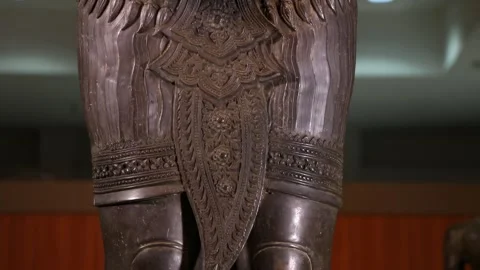 SFF Ancient Bronze Shiva Statue Kamphaeng Phet National Museum 12072017 010 Vídeo Stock 331591924