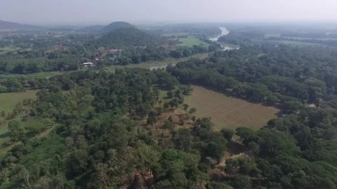 SFF Drone Wat Khao Suwan Khiri Sukhothai Historical Park Sukhothai 12112017 Vídeos de archivo 331590831
