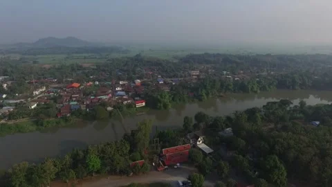 SFF Drone Wat Phra Si Rattana Mahathat Sukhothai 12112017 010 DJI 0053 2 스톡 동영상 331129430