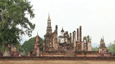 SFF large seated Budha Wat Mahathat Sukhothai Historical Park 12082017 010 M Video stock 334953418