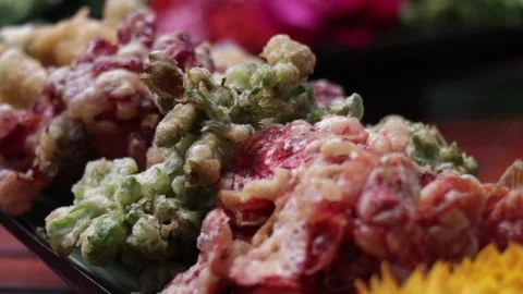 SFF Thai deep fried flowers Bangkok 11242562 020 MVI 6900 스톡 동영상 340418174