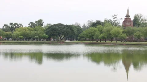SFF Wat Sa Si temple ruins Sukhothai Historical Park 12082017 010 MVI 2452 Video stock 335475960